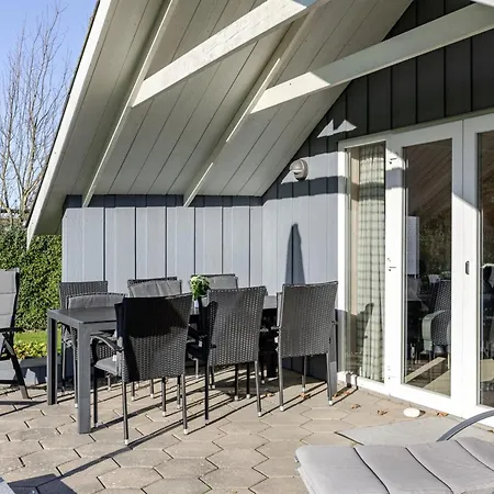 Gerarda - 450m From The Sea By Interhome *